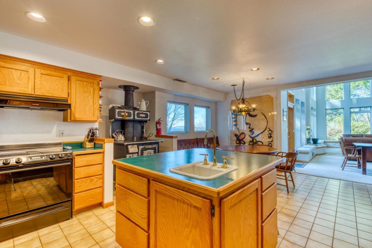 Forest Ridge Retreat Coos Bay Zewnętrze zdjęcie